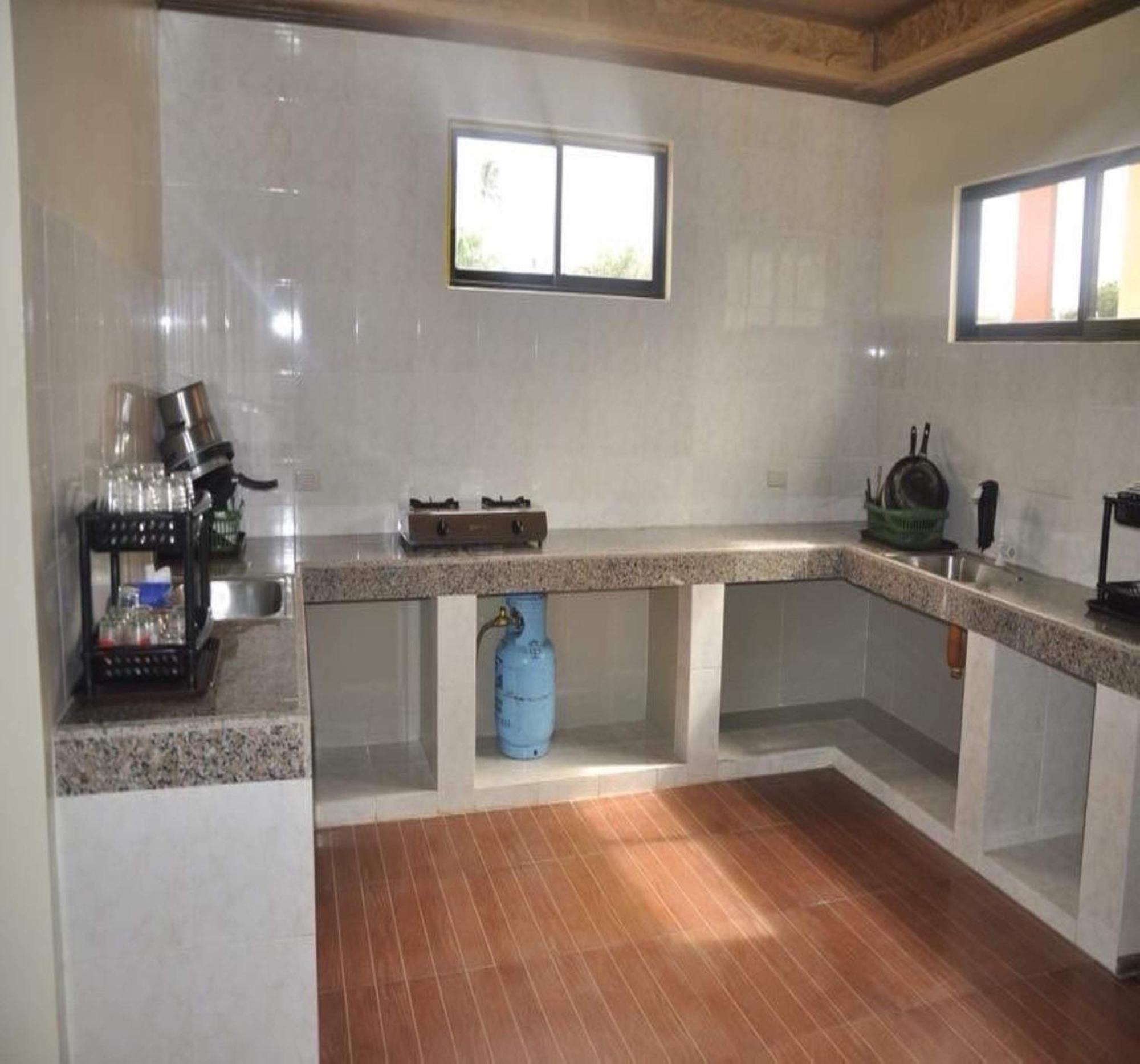 Oyo 1067 Villa Sofia At Silang Tagaytay City Exterior photo